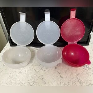 Set of 3 Tupperware Gorget Me Not Bowls  - 5105